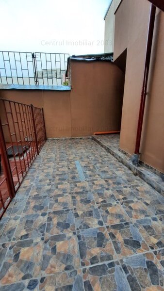 Mosilor Eminescu, duplex, curte proprie