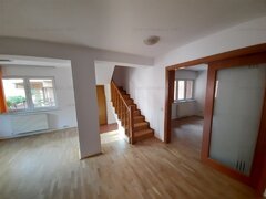 Mosilor Eminescu, duplex, curte proprie